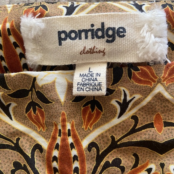 Lovely Brown Pattern Puff Sleeve Blouse - Picture 2 of 2